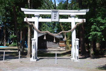 川会神社