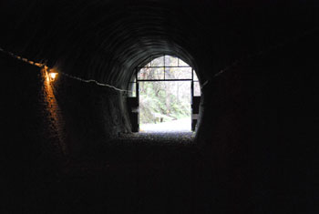 三五山トンネル
