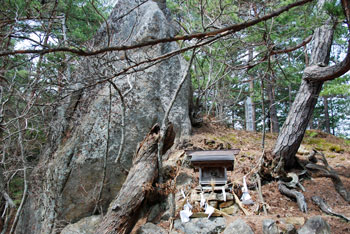 亀尾神社